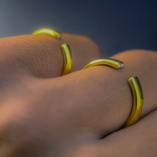 3mm Polished Band with Subtle Round Accents